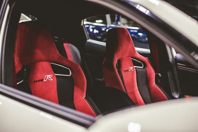 Pilihan Warna Jok Mobil yang Bagus, Elegan, dan Mewah untuk Interior Mobil