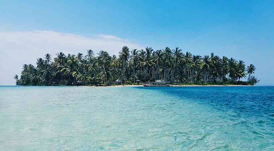 Pahawang Island, Indonesia (Unsplash)